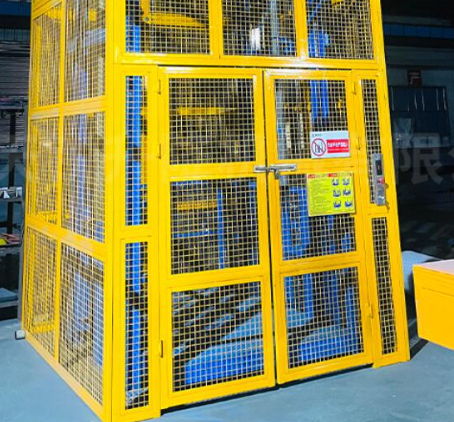 乐东货梯可以安装在室外吗